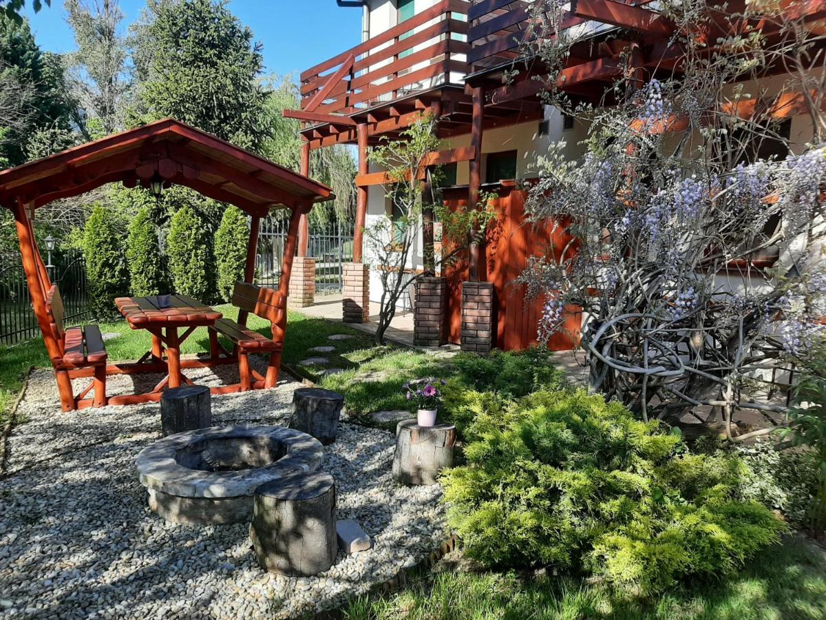 Aqua Apartman Jula Exterior foto