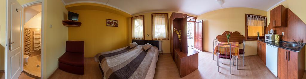 Aqua Apartman Jula Exterior foto