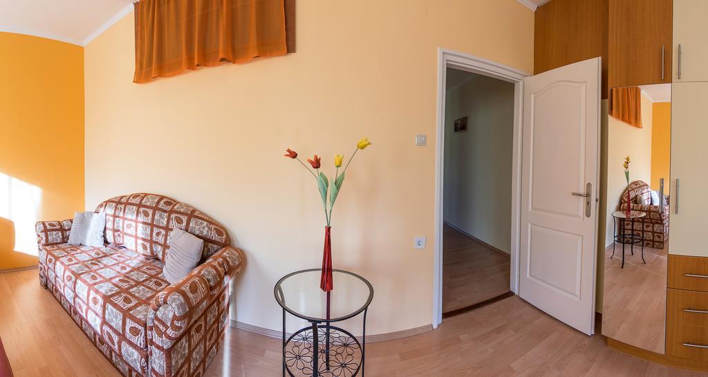Aqua Apartman Jula Exterior foto